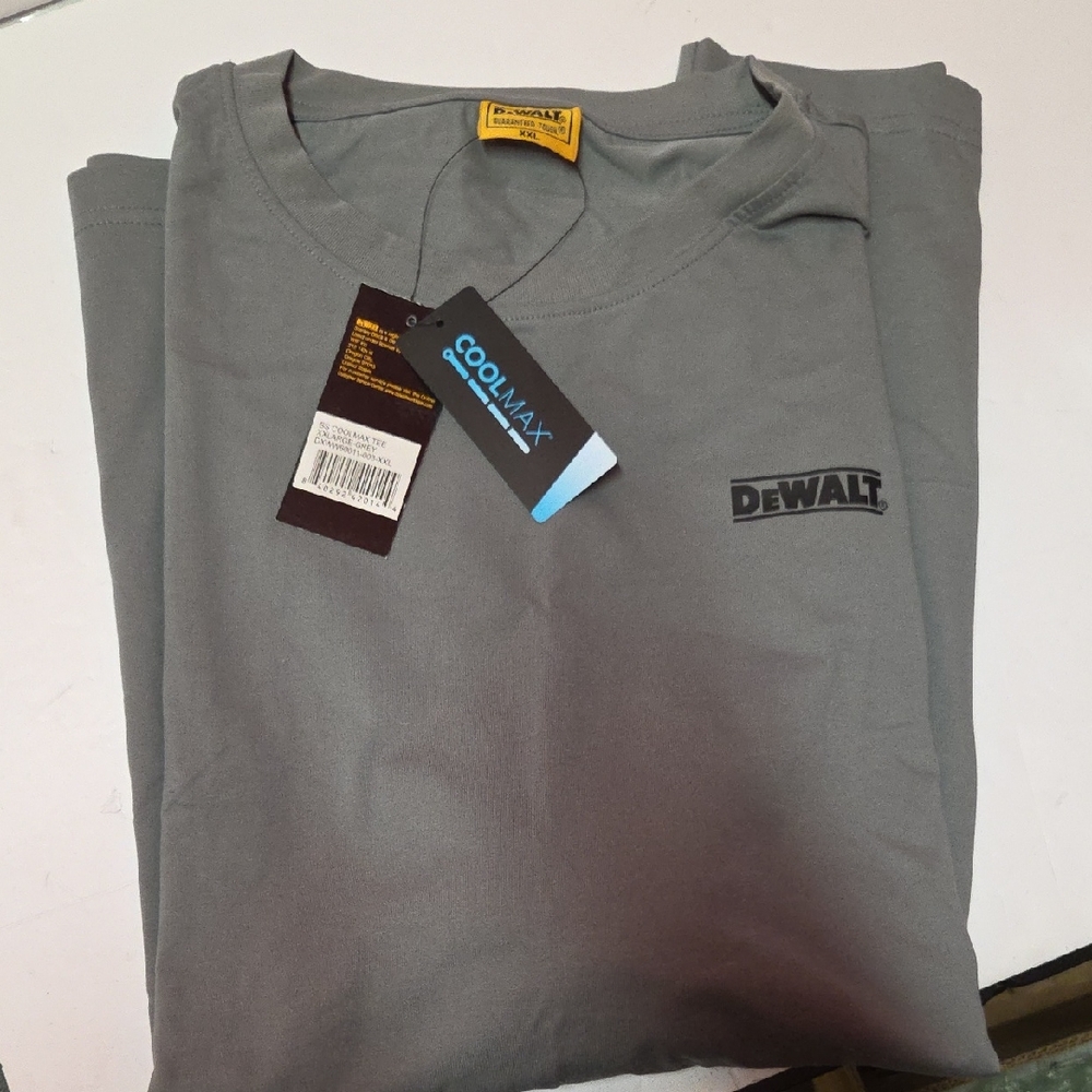 DeWALT Men’s Short Sleeve Tee — Grey CoolMax Crew Neck